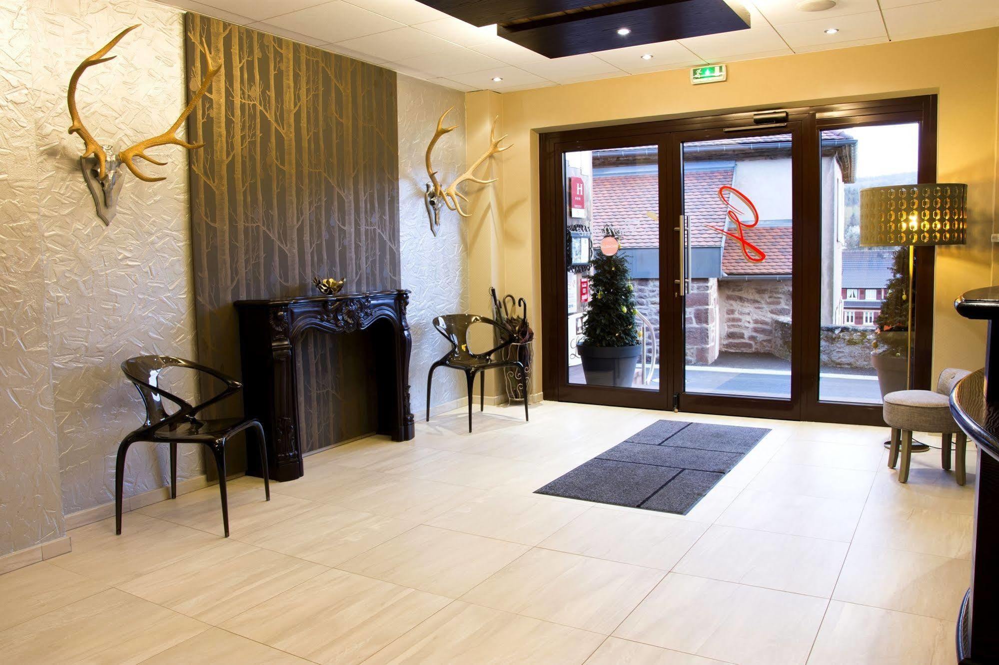 Hotel Et Restaurant Au Chasseur 3*