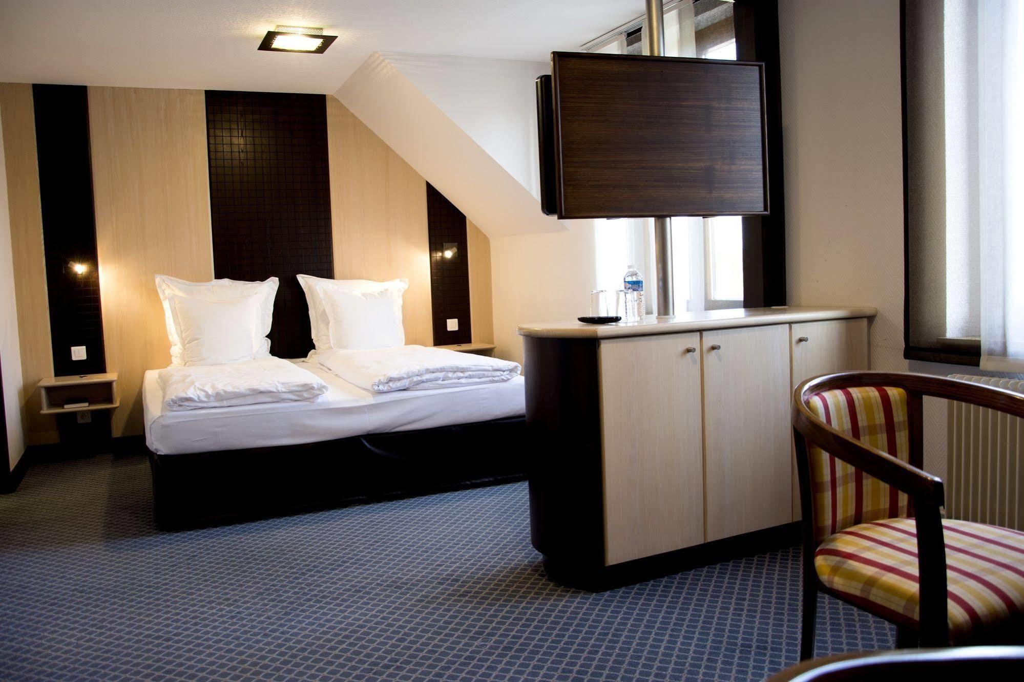 Et Restaurant Au Chasseur Hotel Birkenwald